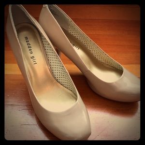 Madden Girl pumps